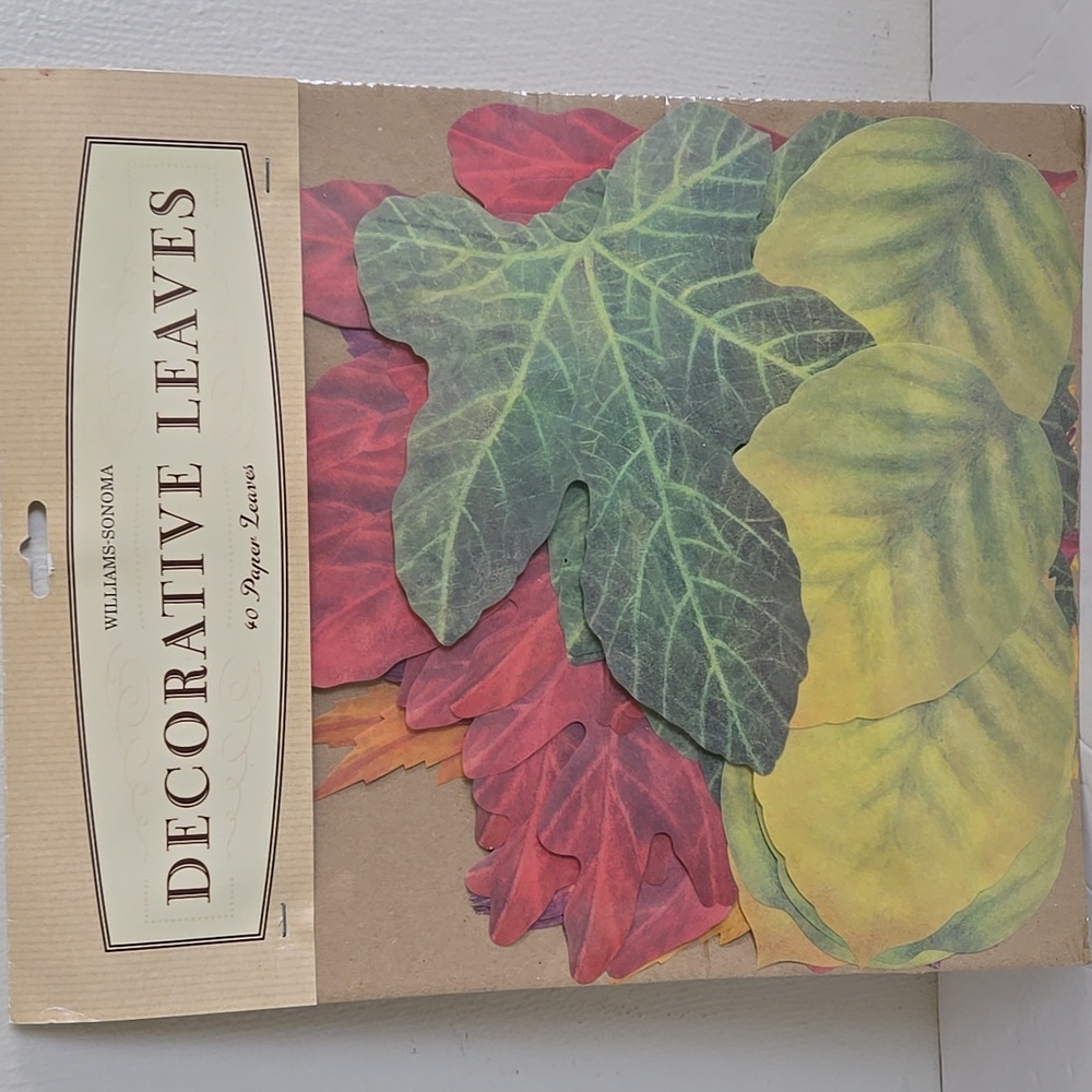 Williams Sonoma Vintage Made In France 🍁 Fall Paper Table 🍂Leaves